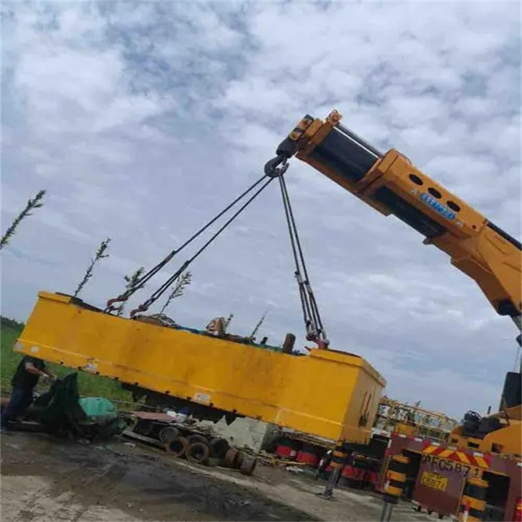 揭阳随车吊吊集装箱怎么吊